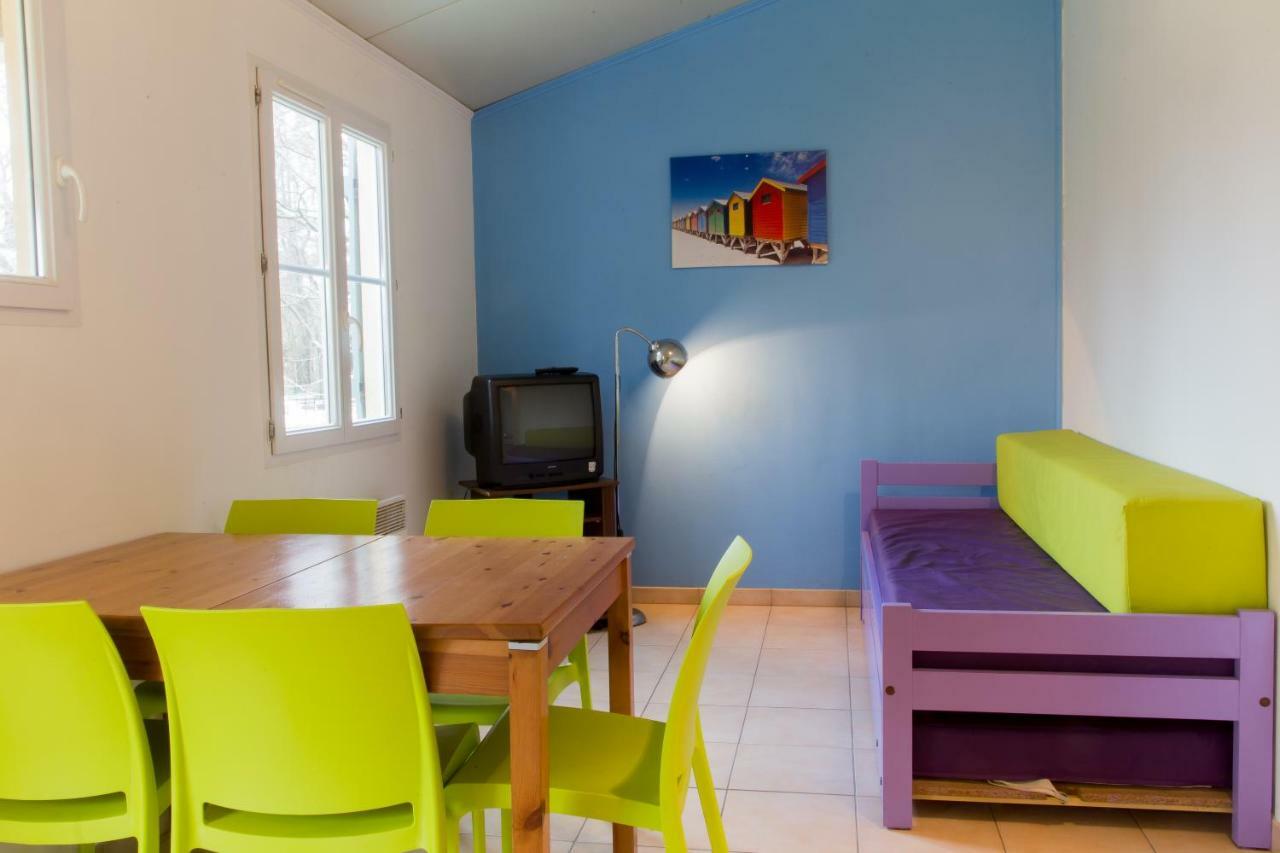 Camping Insolite Le Haut Village Saint-Michel-Chef-Chef Bagian luar foto